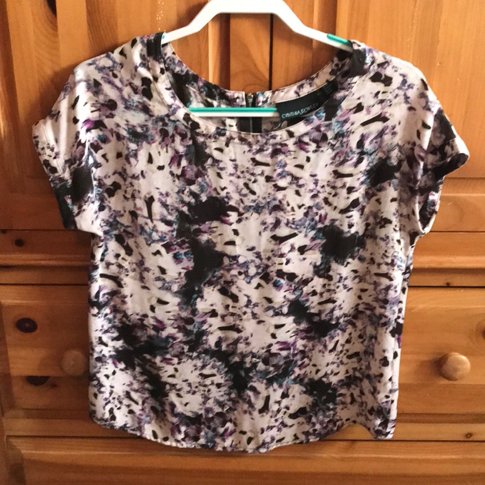 Watercolor patterned short sleeve blouse